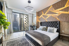 Elite Class 2BR Luxe Burj khalifa View Big living room